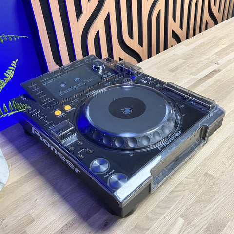 Pioneer DJ CDJ-2000 Nexus Professional Multi Player With Decksaver