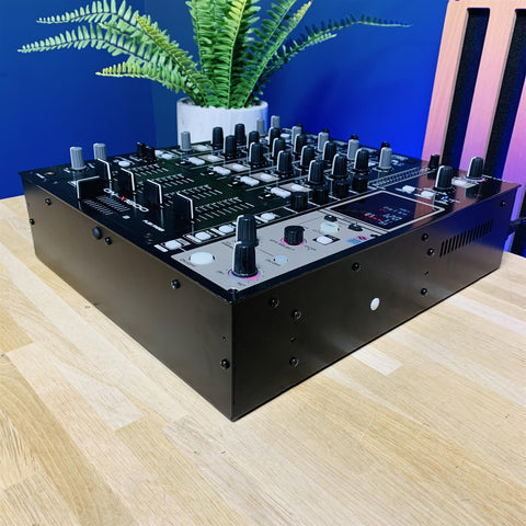 Denon DN-X1600 4-Channel Digital Mixer