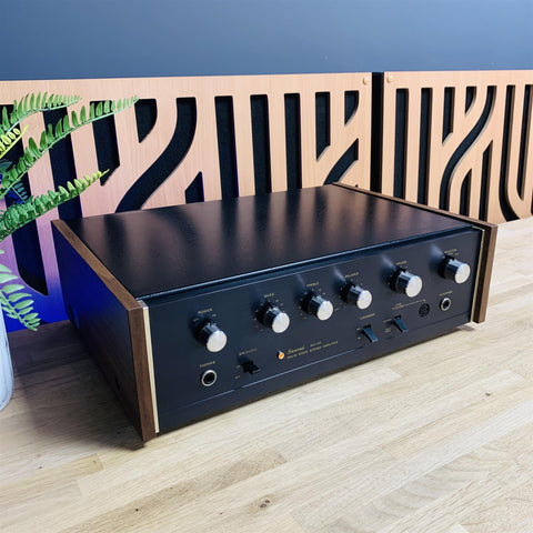 Sansui AU-101 Solid-State Integrated Stereo Amplifier
