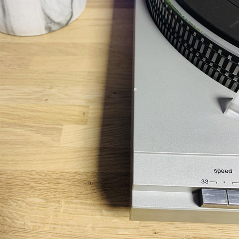 Technics SL-D2 Direct Drive Automatic Turntable