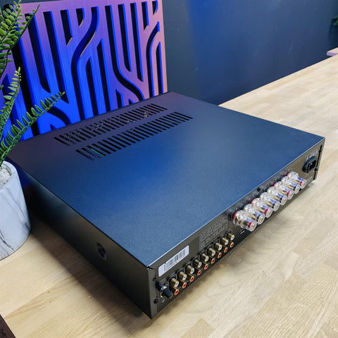 Arcam FMJ A39 Stereo Integrated Amplifier Inc Remote