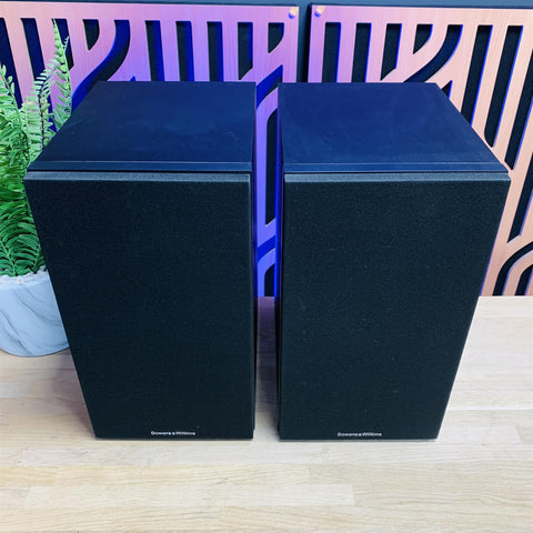 Bowers & Wilkins 607 S2 Anniversary Edition Speakers (Pair)