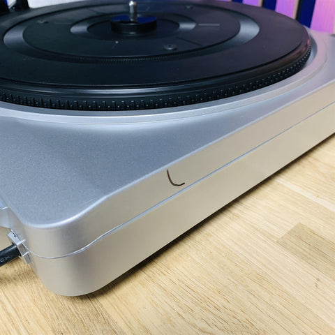 House of Technology USB Turntable
