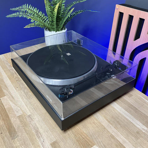 Rotel RP-830 Belt Drive Turntable