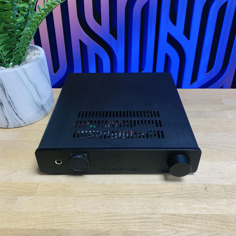 Optoma NuForce HA-200 Headphone Amplifier