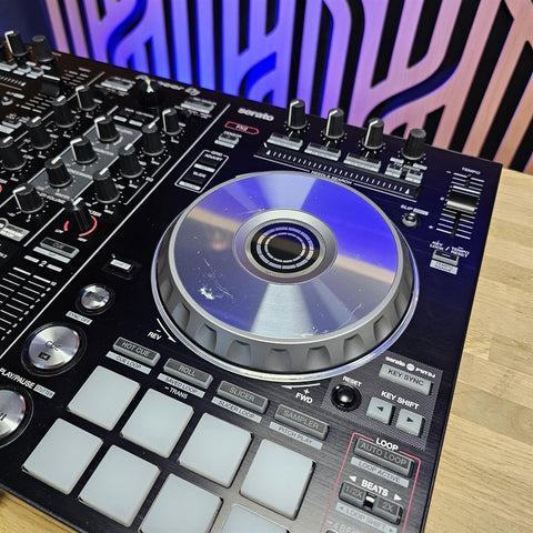 Pioneer DJ DDJ-SR2 2-Channel Controller & Soft Carry Case