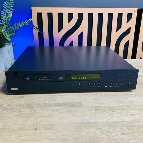 Arcam FMJ CD37 24 Bit SACD CD Player