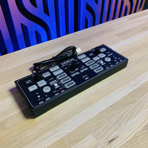 Denon DJ DN-HC1000S Serato Scratch LIVE USB Midi Controller