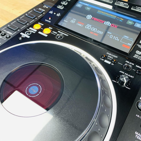 Pioneer DJ CDJ-2000NXS2 Professional DJ multi player with disc drive
