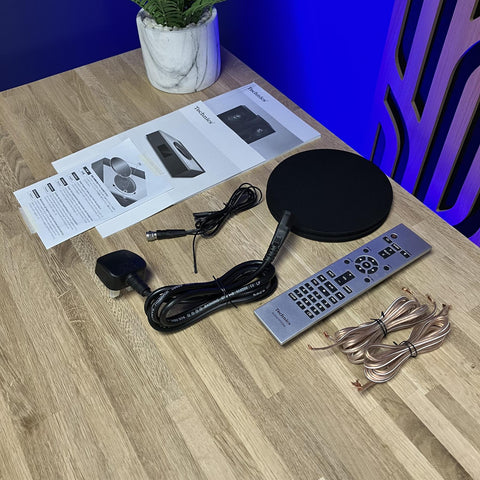 Technics SA-C600 CD Receiver & SB-C600 Speakers