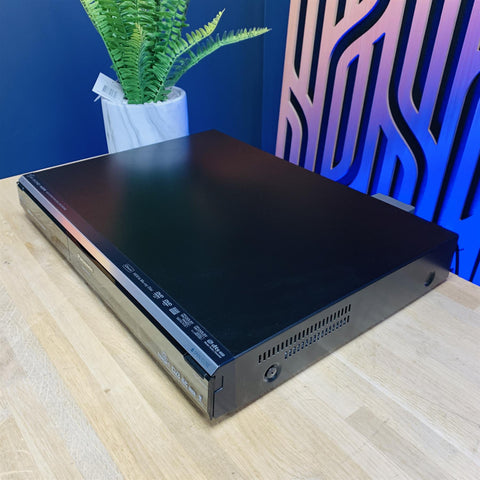 Panasonic DMR-BS750 Blu-Ray Recorder Inc Remote