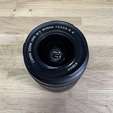 Canon EOS 600D with 18-55mm Lens And Canon BG-E8 Battery Grip