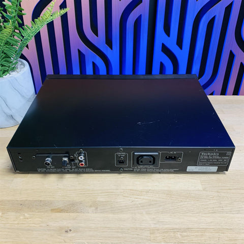 Technics ST-X301L Stereo FM / AM Tuner