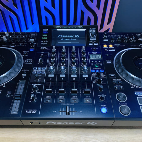 Pioneer DJ XDJ-XZ 4 Channel Premium Stand Alone DJ Controller