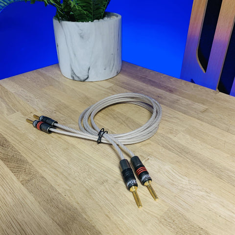 QED Silver Special 25th Anniversary Edition Speaker Cable 1.5m fitted with QED Airloc Banana Connectors