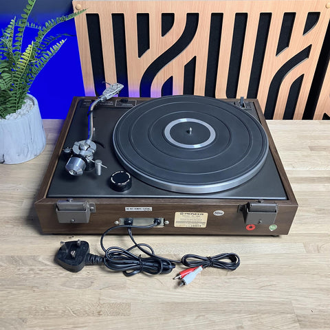 Pioneer PL-12D Stereo Turntable With Shure M75 ED Cartridge