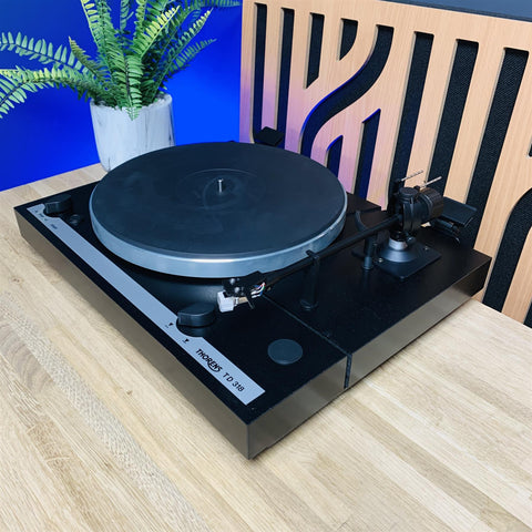 Thorens Turntable TD318 fitted with Audio Technica 3600L Cartridge