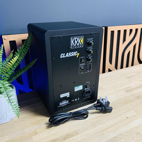 KRK Classic 7 Powered Studio Monitor