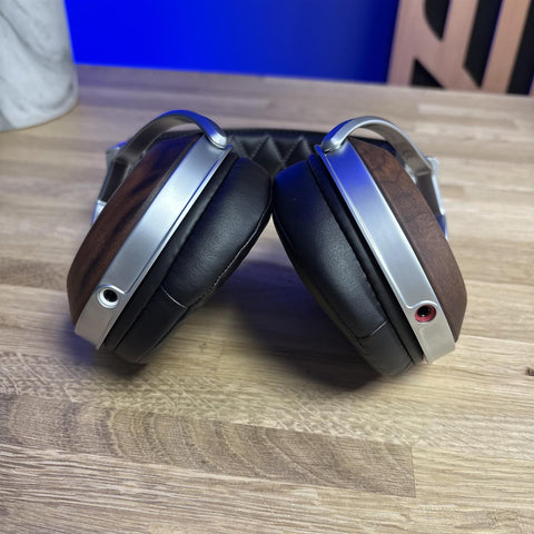 Denon D7200 Headphones