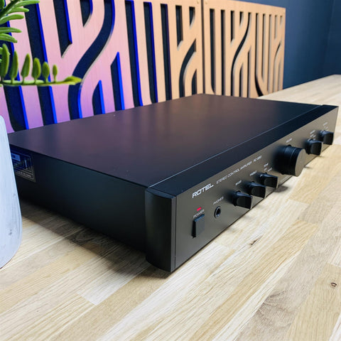 Rotel Stereo Control Amplifier RC-850