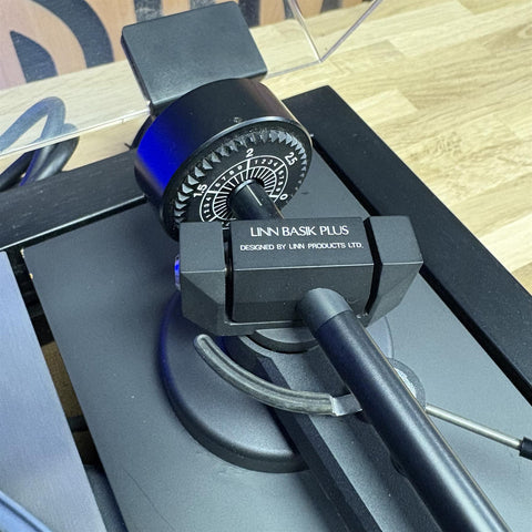 Linn Sondek LP12 Turntable with Linn Basik Plus Arm and Ortofon OMB 5E