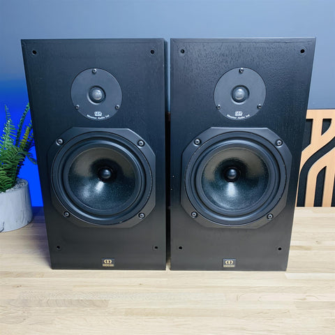 Monitor Audio R300 MD speakers