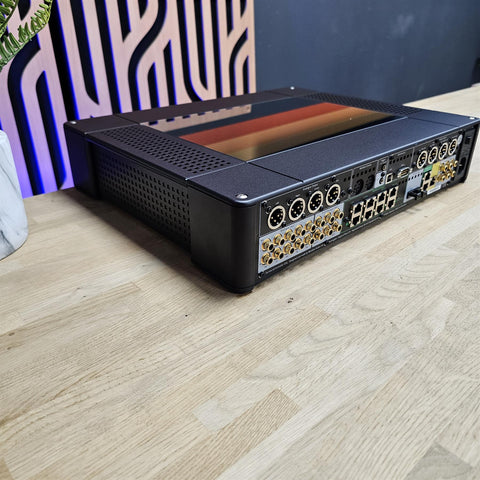 Meridian G65 Surround Sound Processor