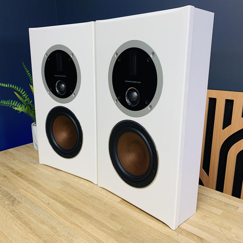 Dali Opticon LCR Speaker x2