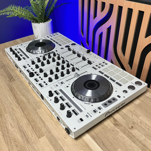 Pioneer DJ DDJ-SX 4 Channel Serato Controller White