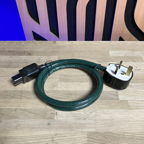 LAT International AC-2 IEC UK Mains Cable 1m Audiophile Made In USA