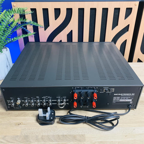 NAD 3130 Stereo Integrated Amplifier