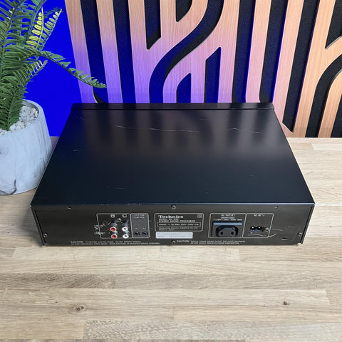 Technics SH-E85 Stereo Graphic Equalizer Sound Processor