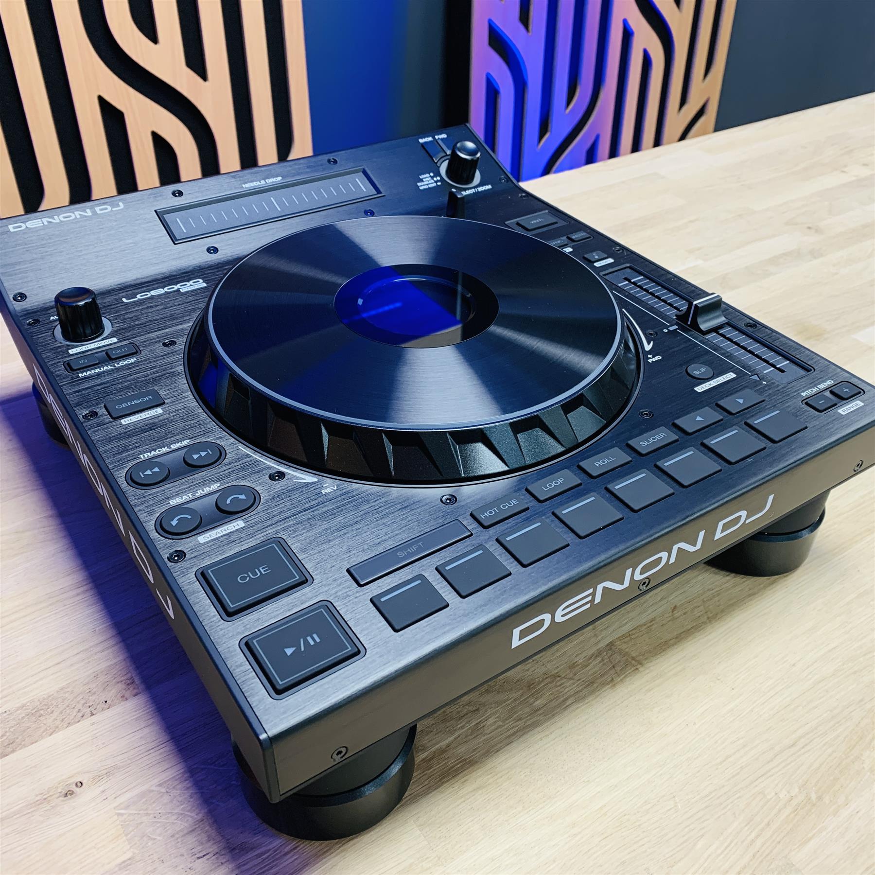 Denon DJ LC6000