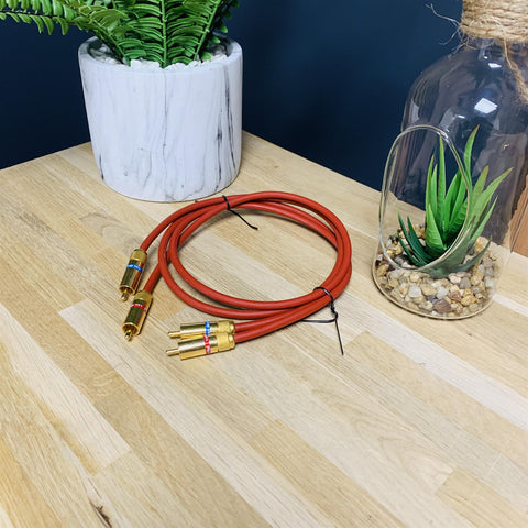 Van Den Hul 'The Bay' C5 Hybrid Stereo RCA Cable Pair (0.8m)