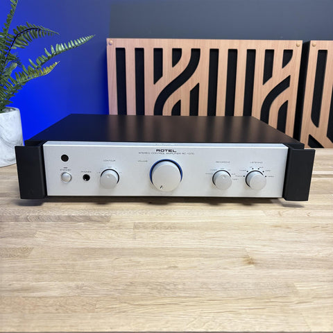 Rotel RC-1070 Pre Amplifier