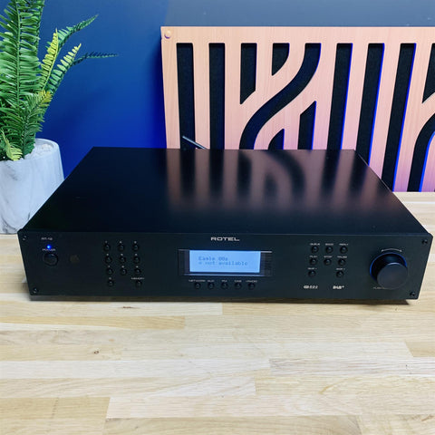 Rotel RT-12 FM/DAB+ Preset Radio Tuner