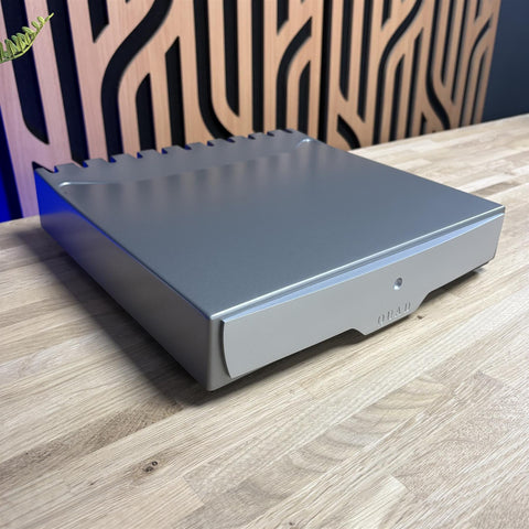 Quad 99 Stereo Power Amplifier