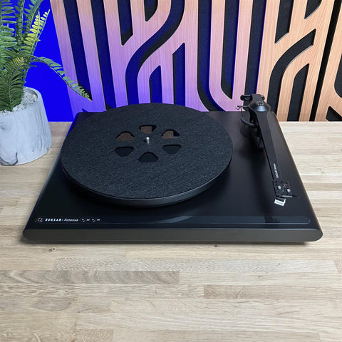 Roksan Attessa Turntable Black