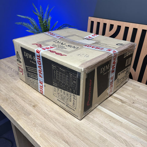 Pioneer DJM-800 Mixer