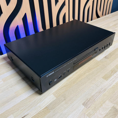 Yamaha CD-S300 CD Player with Remote