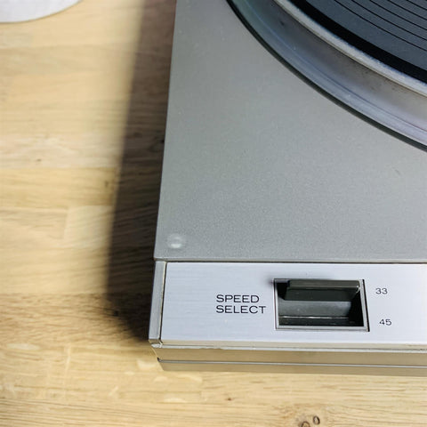 Hitachi H324 MK2 Turntable