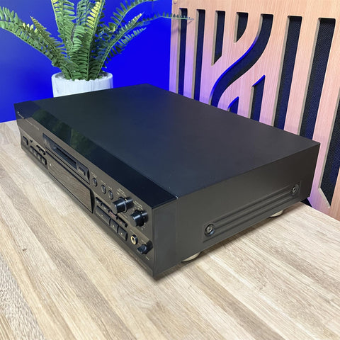 Pioneer MJ-D508 Minidisc Player Recorder