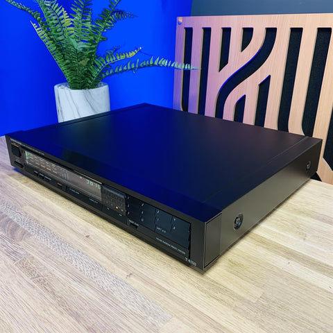 Onkyo T-4150 Integra Quartz Synthesized FM/AM Tuner