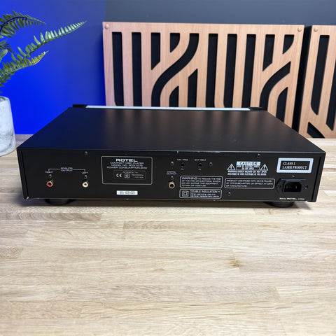 Rotel RCD 1072 CD Player With Remote