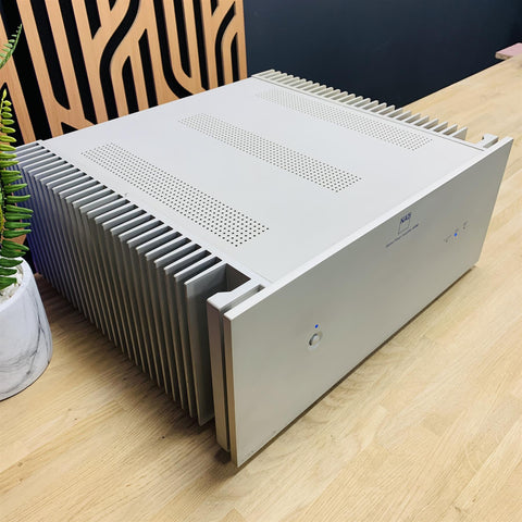 NAD S200 Silverline Stereo Power Amplifier