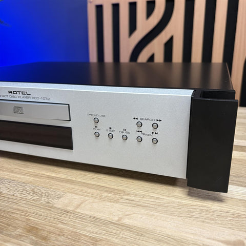 Rotel RCD 1072 CD Player With Remote