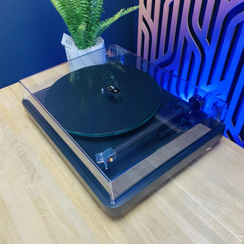 NAD C588 Turntable With Ortofon 2M Blue MM Cartridge