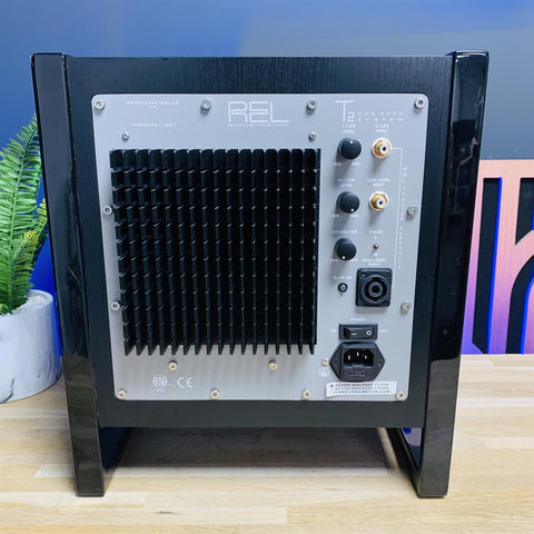 REL T2 Subwoofer w/ Speakon Cable