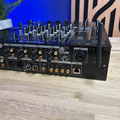 Pioneer DJM-A9 4-Channel DJ Mixer With Decksaver