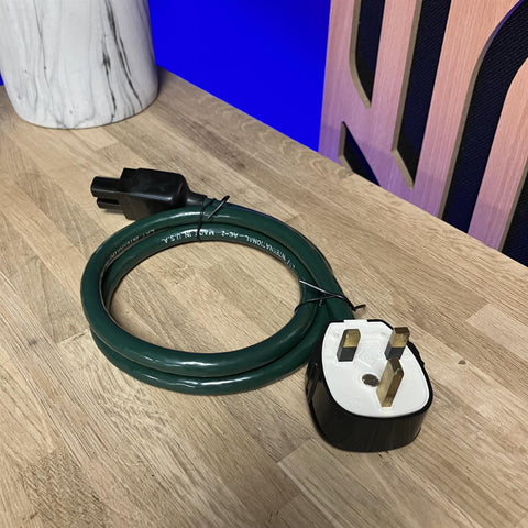 LAT International AC-2 IEC UK Mains Cable 1m Audiophile Made In USA